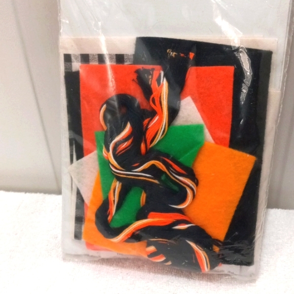 Hloween Felt Fabric Appliques - Picture 3 of 6